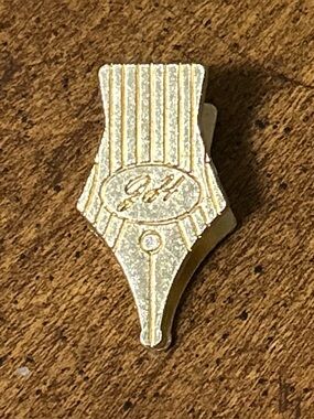 Gold Tone Nib Paper Clip Decoration for Journal Planner Bookmark  (NWOT)